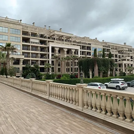 Hotell луксозен в 4 звезден Golden Sands