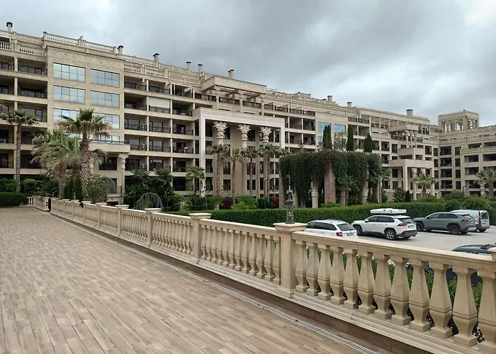 Hotel луксозен в 4 звезден Nisipurile de Aur