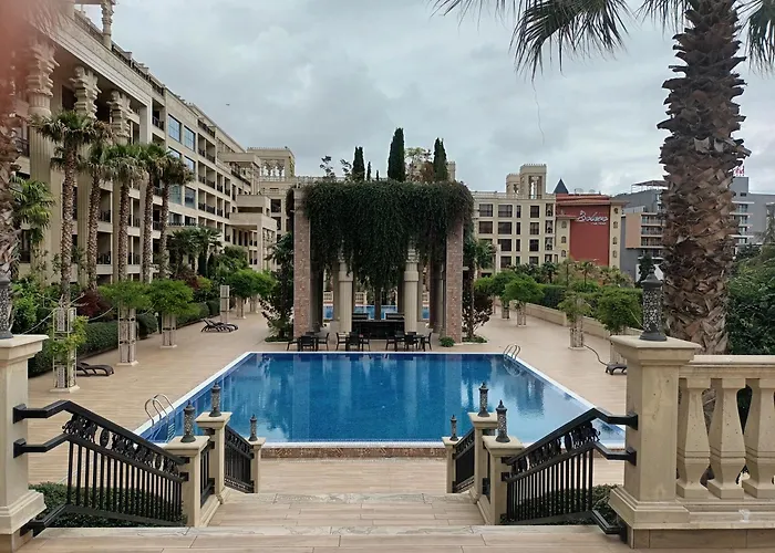 луксозен в 4 звезден Hotel Nisipurile de Aur